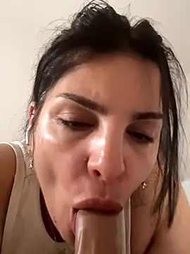 Snapshot of sweet_manuella chatting on October 16, 2025, 8:04 am sweet manuella online show from October 16, 2025, 8:04 am