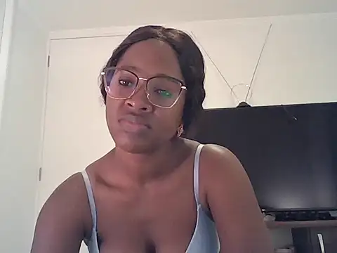 Bren033 online show from October 31, 2025, 1:06 am