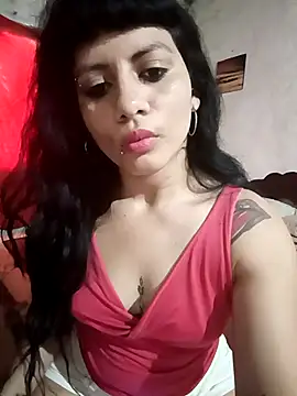 majito30 online show from November 28, 2025, 9:28 pm