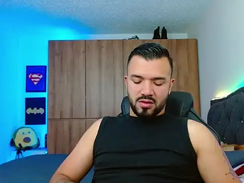 Snapshot of mathewv_ chatting on November 17, 2025, 3:01 am mathewv online show from November 17, 2025, 3:01 am