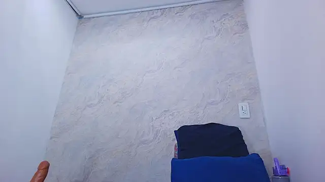 ashly mr online show from October 30, 2025, 11:55 am