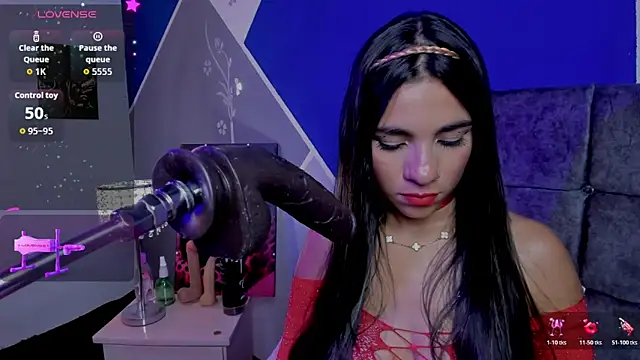 susi hot13 online show from April 8, 2026, 8:31 pm