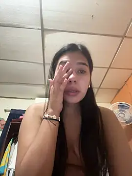 Brianna bunny05 online show from March 1, 2026, 3:41 am