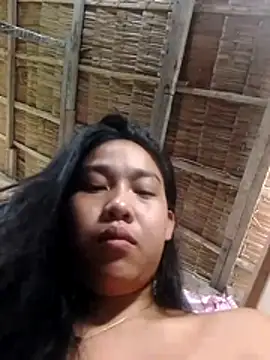 luna light23 online show from October 28, 2025, 1:20 am