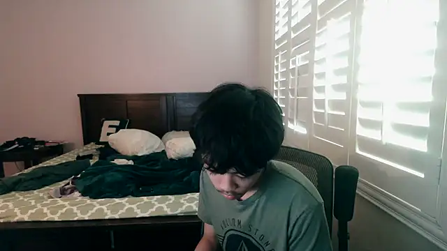 youngasianboy2007 online show from April 20, 2026, 5:16 pm