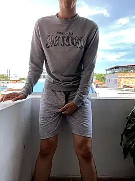 LiamMyst online show from November 12, 2025, 1:44 pm