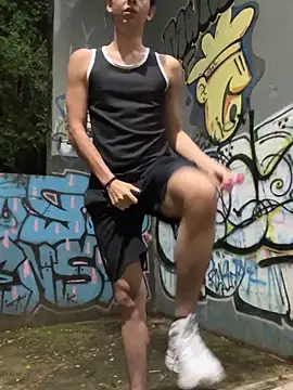 Snapshot of LiamMyst chatting on January 16, 2026, 3:54 am LiamMyst online show from January 16, 2026, 3:54 am