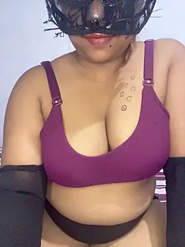 Snapshot of bunny_somya chatting on May 29, 2026, 7:45 pm bunny somya online show from May 29, 2026, 7:45 pm