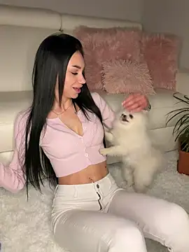 ilariea girl online show from March 31, 2026, 7:25 pm