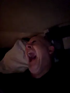 DeeBestEver online show from October 26, 2025, 12:00 pm