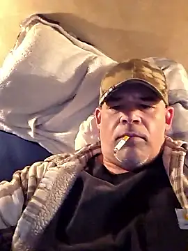 DeeBestEver online show from November 8, 2025, 10:52 pm