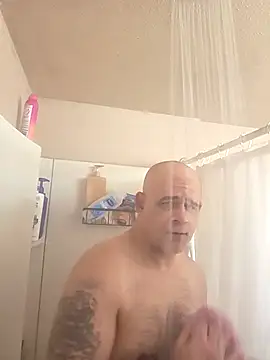 DeeBestEver online show from February 20, 2026, 5:13 pm