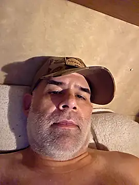 Snapshot of DeeBestEver chatting on April 22, 2026, 3:09 am DeeBestEver online show from April 22, 2026, 3:09 am