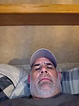 Snapshot of DeeBestEver chatting on June 3, 2026, 5:51 pm DeeBestEver online show from June 3, 2026, 5:51 pm