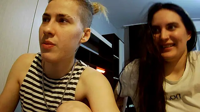 Mary 12 online show from October 16, 2025, 11:39 pm