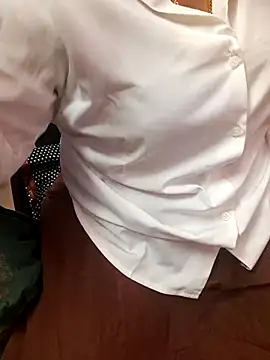 Snapshot of Tamil_Ammani chatting on February 7, 2026, 8:51 am Tamil Ammani online show from February 7, 2026, 8:51 am