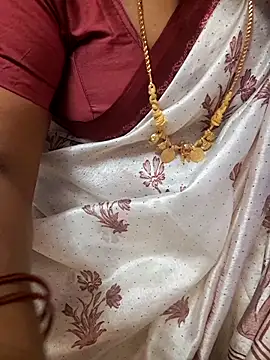 Snapshot of Tamil_Ammani chatting on February 10, 2026, 7:45 am Tamil Ammani online show from February 10, 2026, 7:45 am