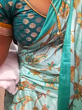 Snapshot of Tamil_Ammani chatting on February 19, 2026, 5:31 pm Tamil Ammani online show from February 19, 2026, 5:31 pm