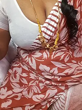 Snapshot of Tamil_Ammani chatting on February 21, 2026, 5:52 am Tamil Ammani online show from February 21, 2026, 5:52 am