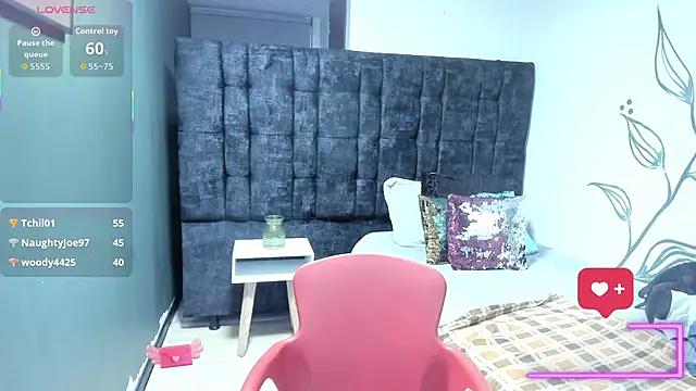 Charlotte  Gray online show from December 21, 2025, 7:59 am