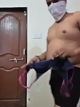 Snapshot of dokedhan9191 chatting on October 29, 2025, 4:04 am dokedhan9191 online show from October 29, 2025, 4:04 am