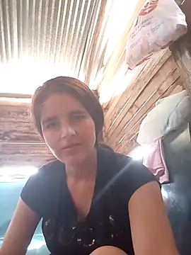 antonellahotimida online show from October 25, 2025, 5:08 pm