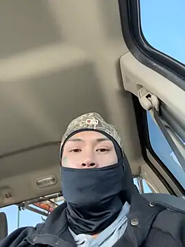 Loadedeggs online show from March 5, 2026, 9:00 pm