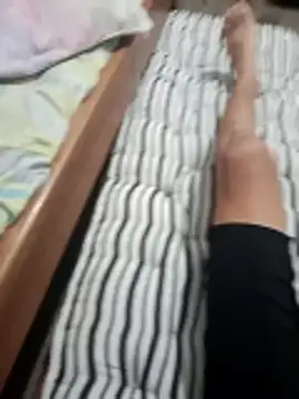 Snapshot of mazo18 chatting on October 21, 2025, 10:05 am mazo18 online show from October 21, 2025, 10:05 am