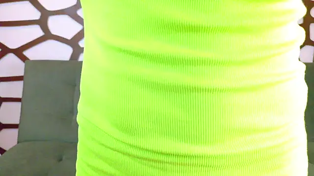 ashley jonee online show from November 9, 2025, 7:01 pm