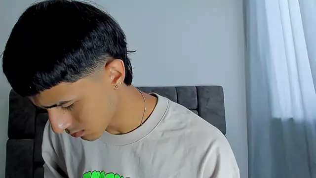 Anthony carter online show from November 3, 2025, 1:56 pm