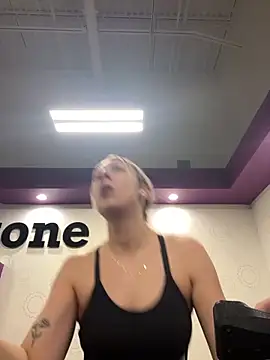 AmberLustXXX online show from April 11, 2026, 12:04 am