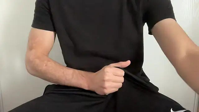 ncjuice  online show from November 9, 2025, 2:15 pm