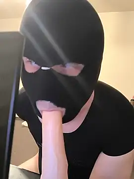 sexmyass online show from June 11, 2026, 8:40 pm
