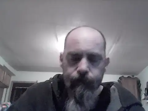 Snapshot of crazyheratic8 chatting on March 17, 2026, 1:21 am crazyheratic8 online show from March 17, 2026, 1:21 am