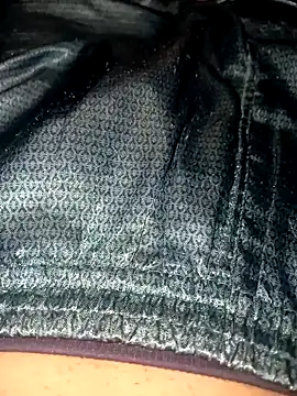 Snapshot of Peterson_ chatting on October 25, 2025, 2:41 am Peterson  online show from October 25, 2025, 2:41 am