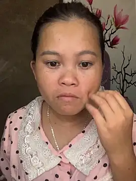 lan-xinh01 online show from October 2, 2025, 11:06 am