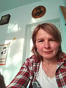 Snapshot of Masha412111 chatting on May 25, 2026, 5:19 pm Masha412111 online show from May 25, 2026, 5:19 pm