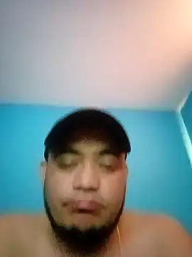 Snapshot of colmenaresalk5h chatting on November 8, 2025, 2:39 pm colmenaresalk5h online show from November 8, 2025, 2:39 pm