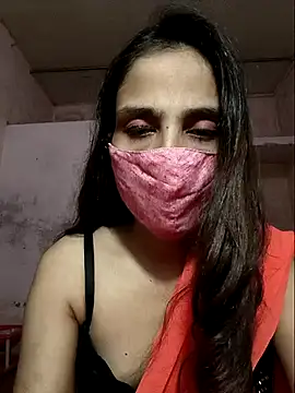 Snapshot of DIVINEDIVAA chatting on October 22, 2025, 5:13 pm DIVINEDIVAA online show from October 22, 2025, 5:13 pm