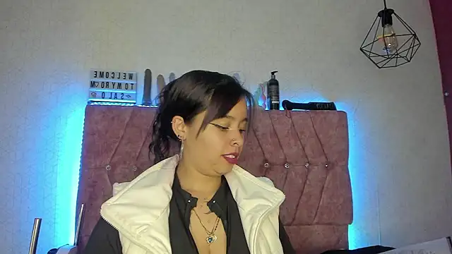 Mia lopez 1 online show from March 22, 2026, 12:58 am