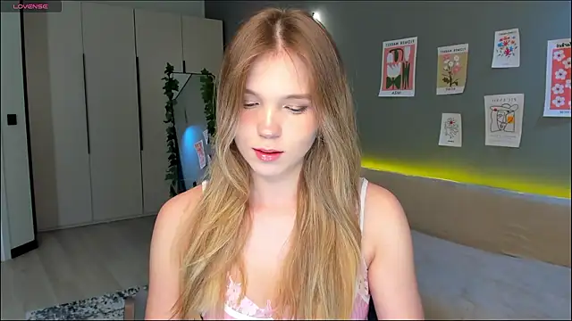 linakorvin online show from March 1, 2026, 1:35 pm