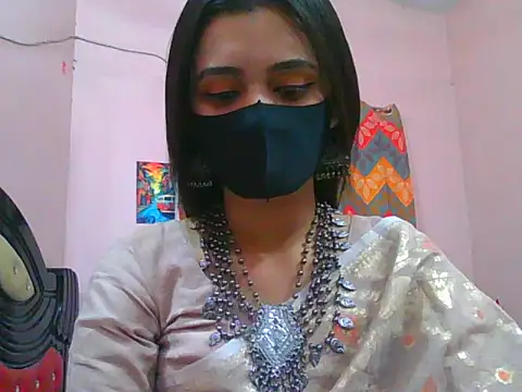 night queeen7 online show from February 2, 2026, 6:50 pm