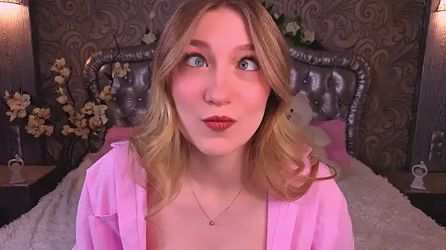 AngelAnabelle online show from March 8, 2026, 8:34 pm