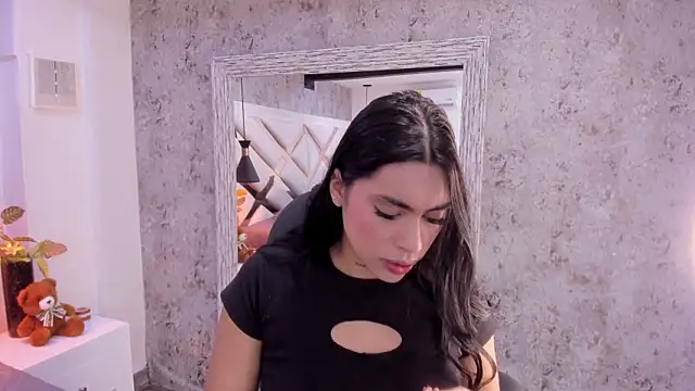 Vanessa Rain  online show from February 2, 2026, 7:23 pm