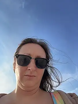 allnaturalmermaid online show from January 6, 2026, 10:01 pm