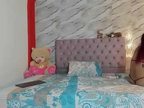 Stefany Andruw online show from October 17, 2025, 1:25 pm