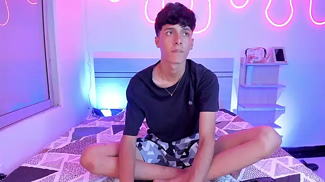 luccas ferreira online show from October 19, 2025, 8:31 pm