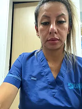 GisellTorres36 online show from November 20, 2025, 5:45 pm