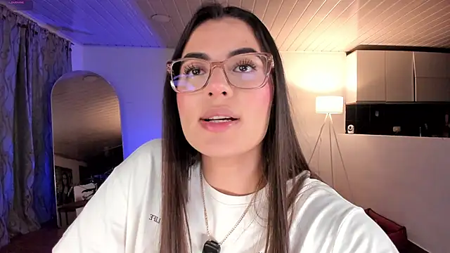 Snapshot of sarita_3 chatting on January 12, 2026, 12:27 am sarita 3 online show from January 12, 2026, 12:27 am