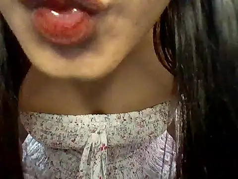Hotty kaira online show from May 24, 2026, 4:12 pm